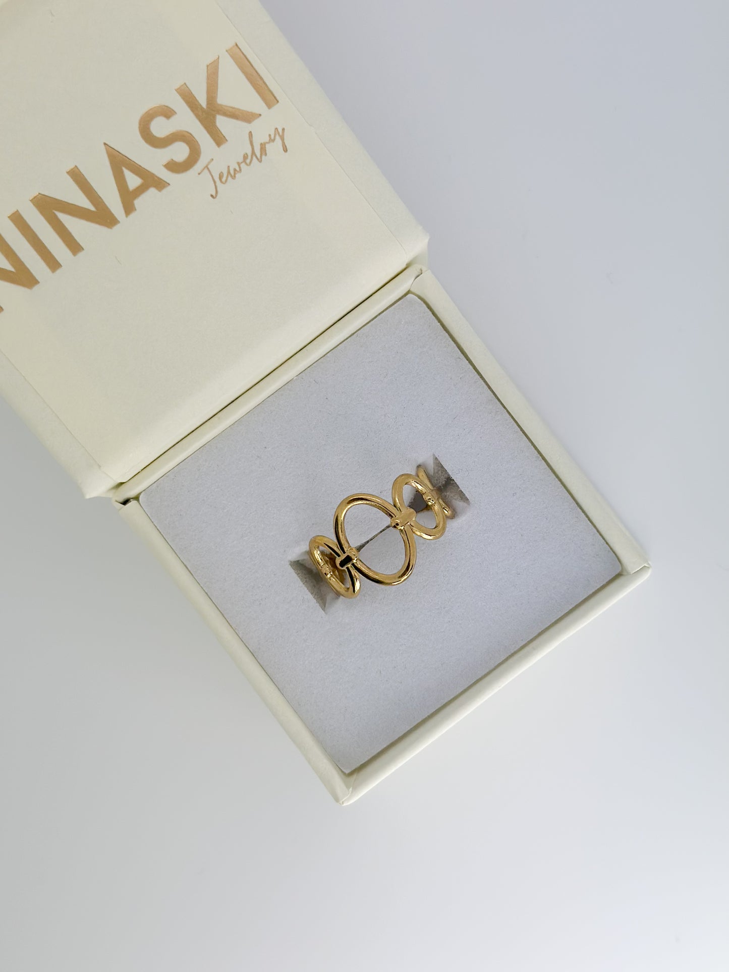 Bague April