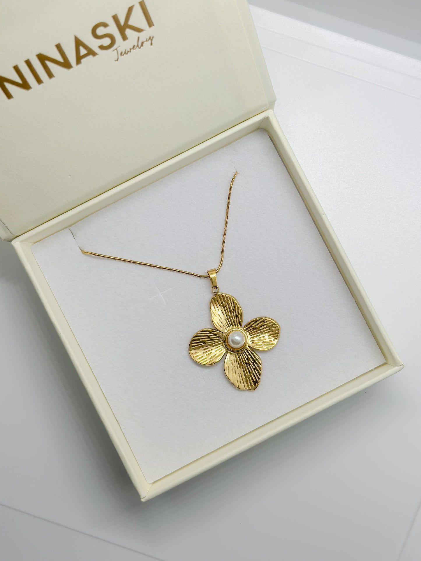 Collier Nory