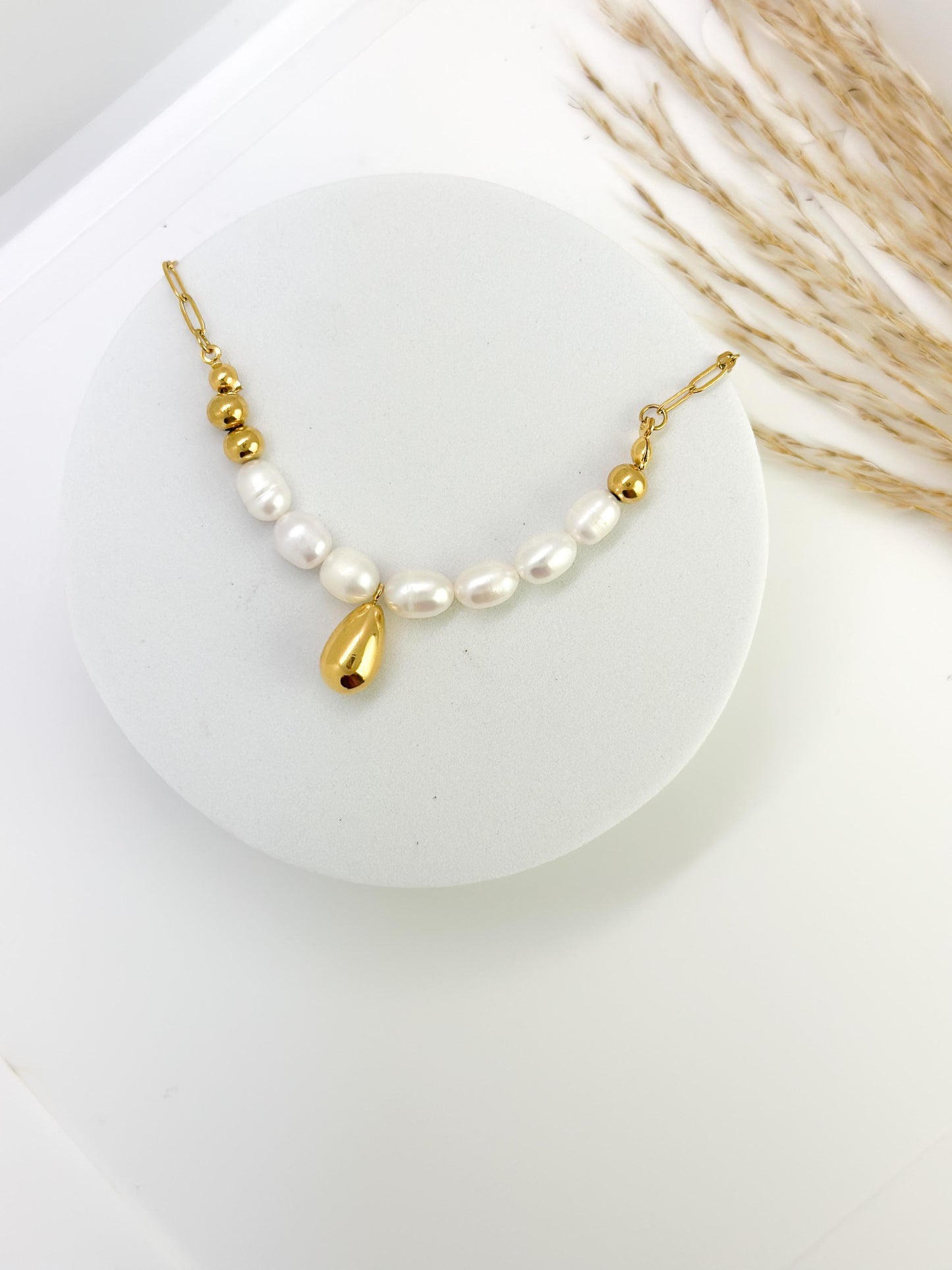 COLLIER FIONA