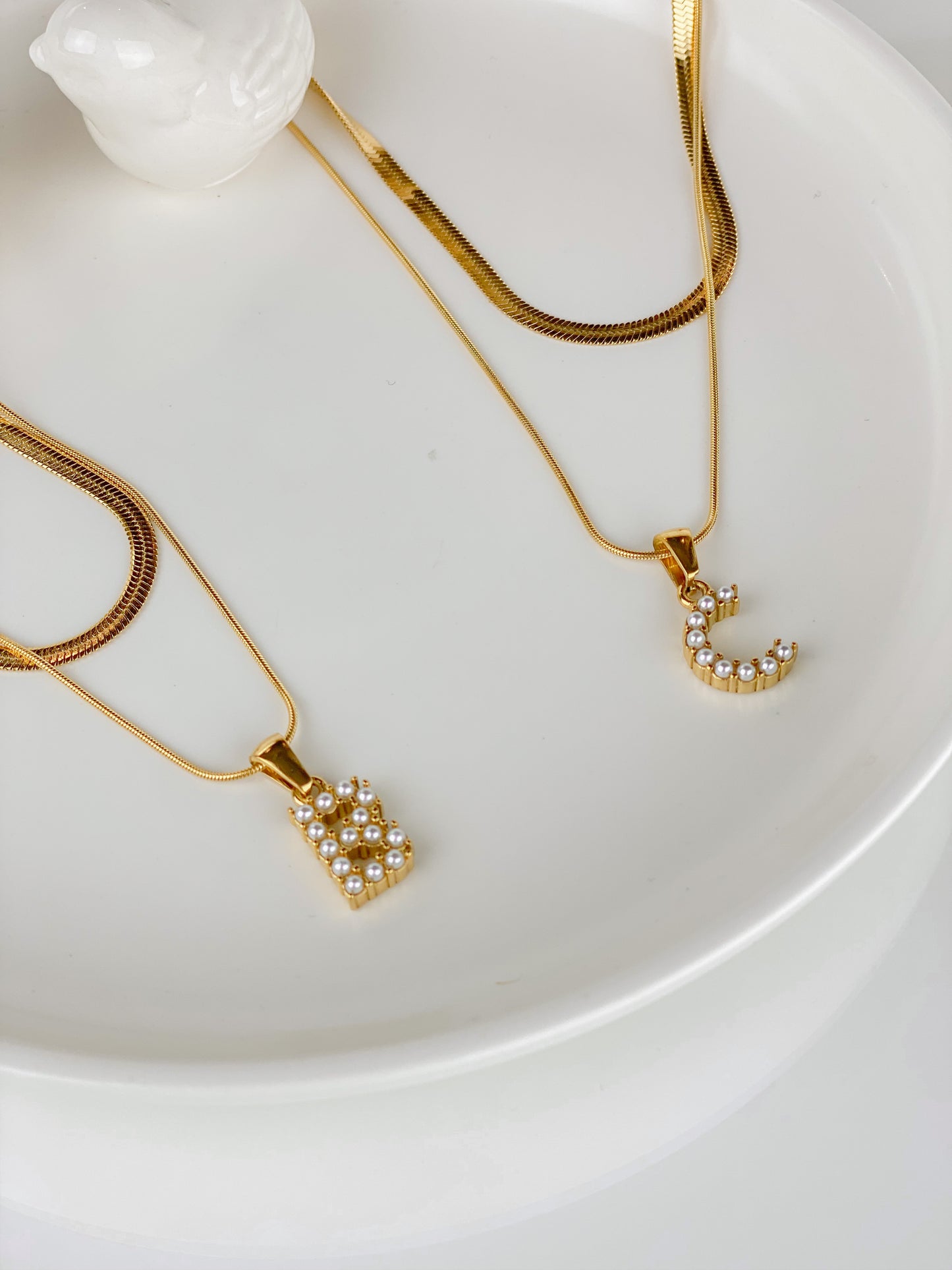 COLLIER NEJMA